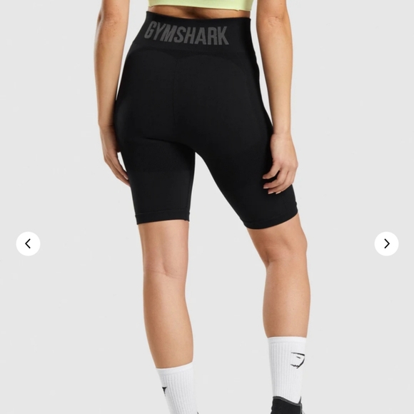 Gymshark Flex Cycling Shorts - Picture 2 of 5